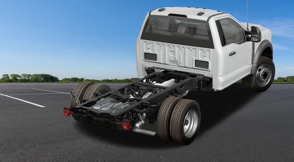 new 2024 Ford F-450 car, priced at $57,325