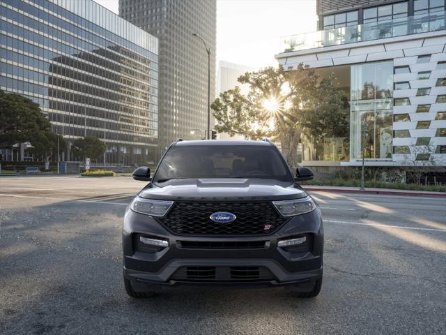 new 2024 Ford Explorer car, priced at $61,987