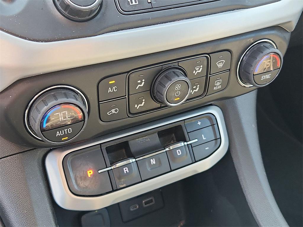 used 2022 GMC Acadia car, priced at $31,885