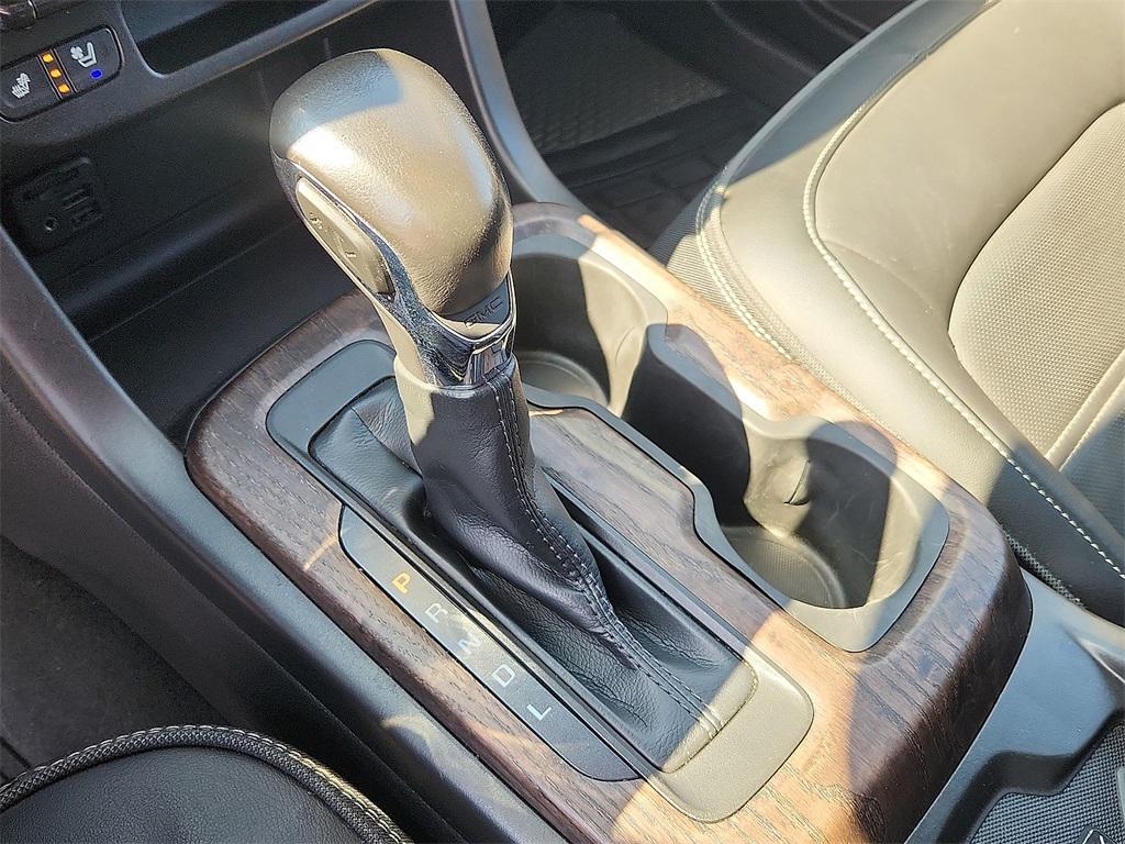 used 2022 GMC Canyon car, priced at $33,485