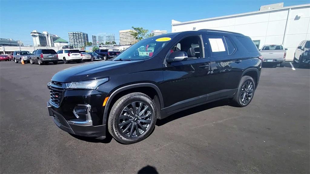 used 2023 Chevrolet Traverse car, priced at $36,985