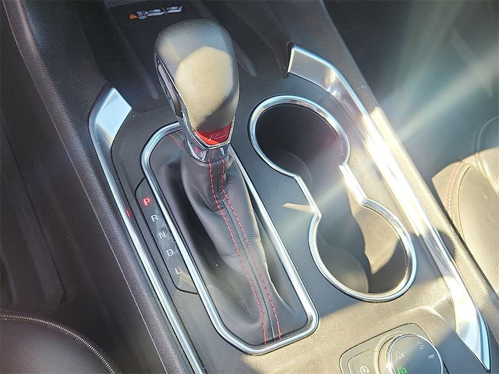 used 2023 Chevrolet Traverse car, priced at $36,985