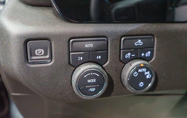 new 2025 Chevrolet Silverado 1500 car, priced at $47,070