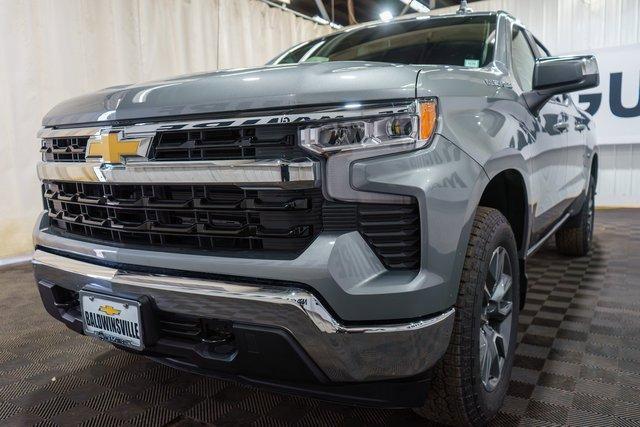 new 2025 Chevrolet Silverado 1500 car, priced at $47,070