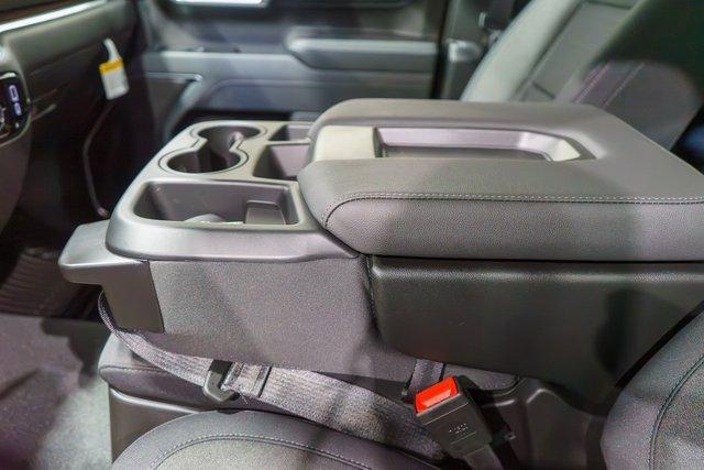 new 2025 Chevrolet Silverado 1500 car, priced at $47,070