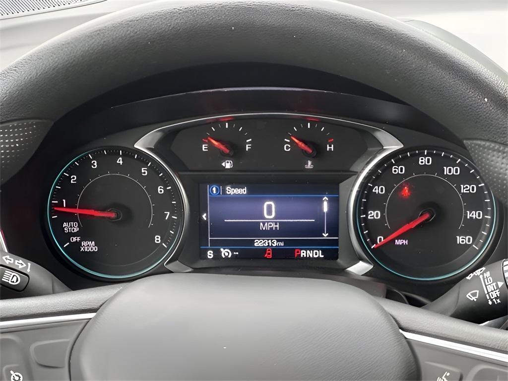used 2023 Chevrolet Equinox car, priced at $21,999