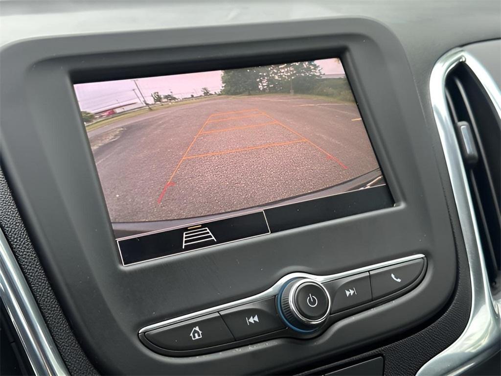 used 2023 Chevrolet Equinox car, priced at $22,999