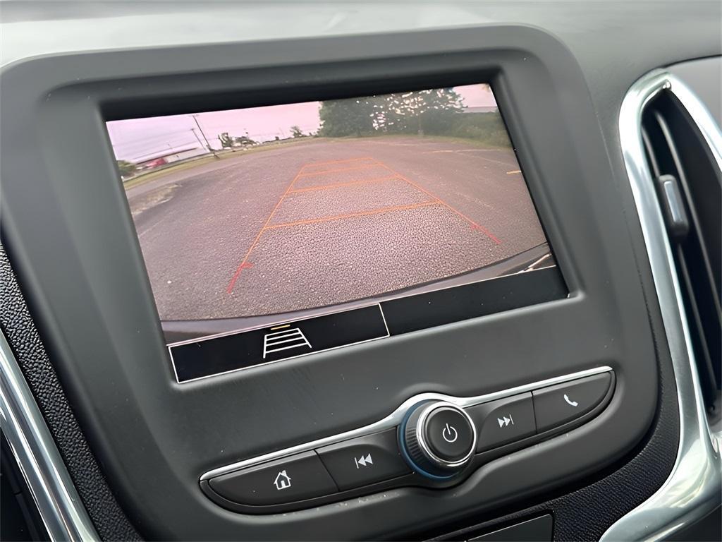used 2023 Chevrolet Equinox car, priced at $21,999