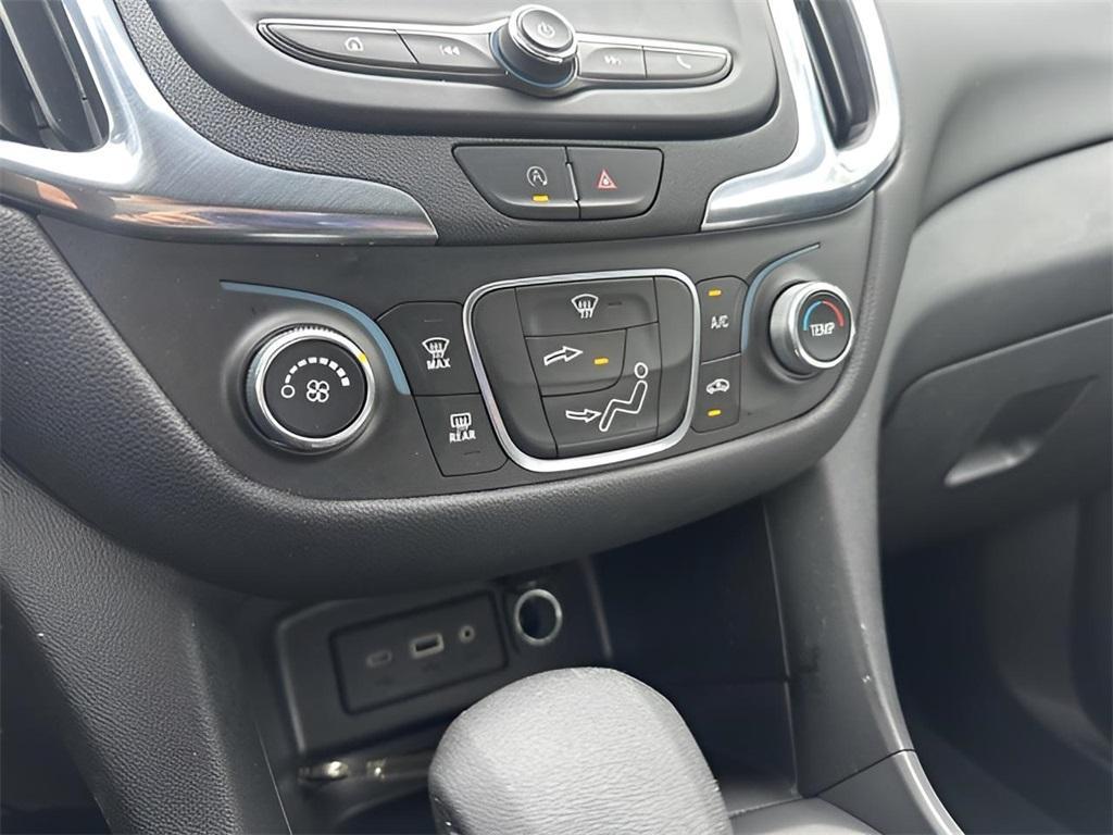 used 2023 Chevrolet Equinox car, priced at $22,999
