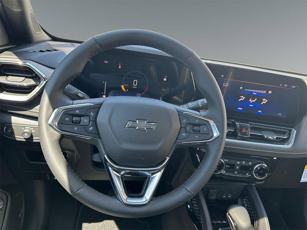 new 2025 Chevrolet TrailBlazer car, priced at $32,999