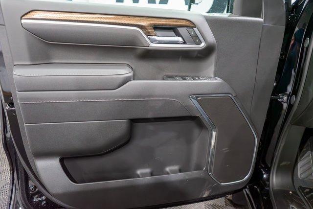 new 2025 Chevrolet Silverado 1500 car, priced at $47,070