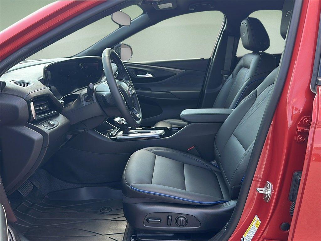 used 2024 Buick Envista car, priced at $25,999