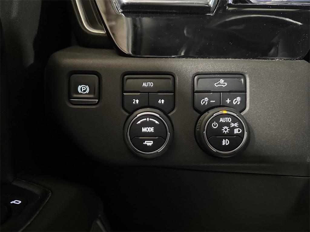 used 2022 Chevrolet Silverado 1500 car, priced at $39,995