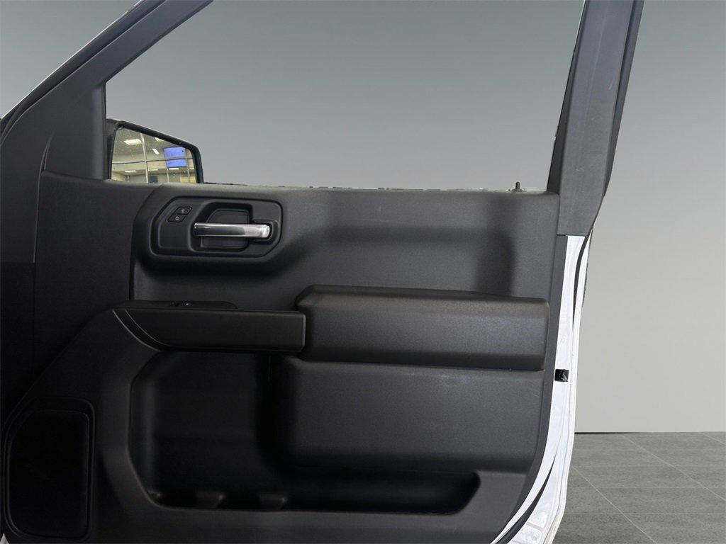 used 2024 Chevrolet Silverado 1500 car, priced at $31,499