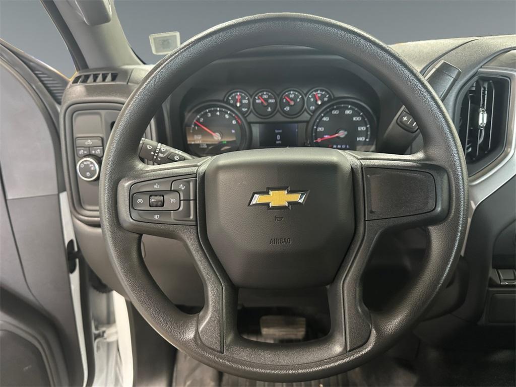 used 2024 Chevrolet Silverado 1500 car, priced at $33,899