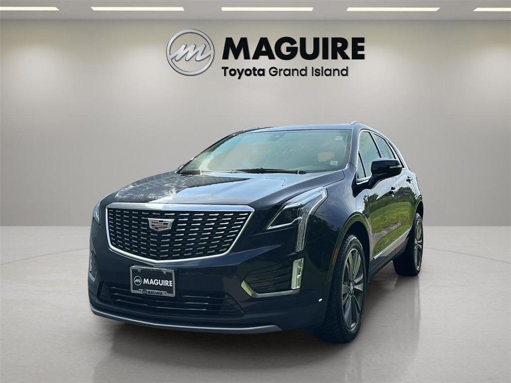 used 2021 Cadillac XT5 car, priced at $29,999