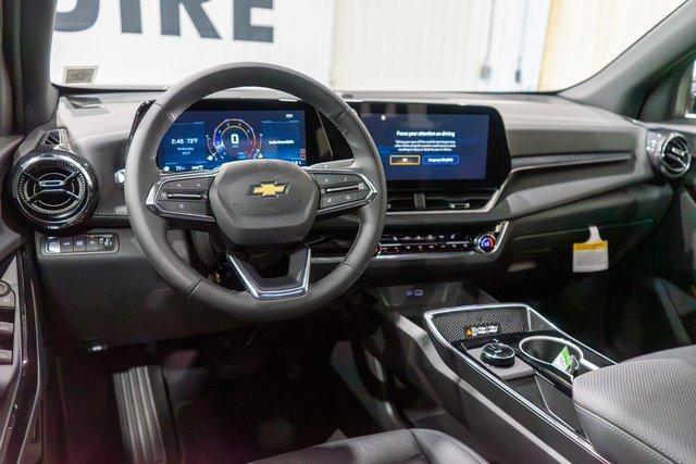 new 2026 Chevrolet Equinox car, priced at $33,815