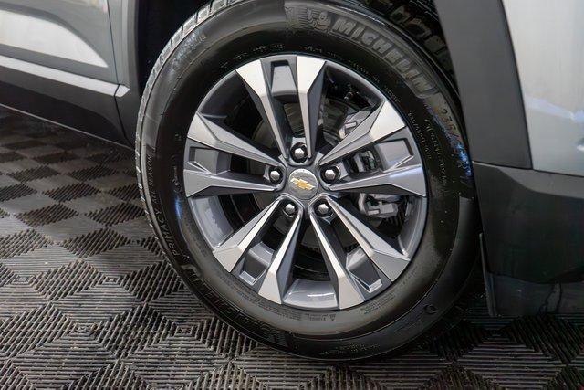 new 2026 Chevrolet Equinox car, priced at $33,815