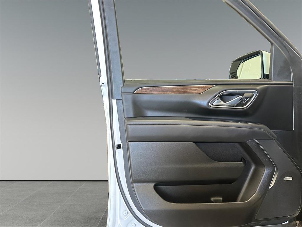 used 2023 Chevrolet Suburban car, priced at $69,499