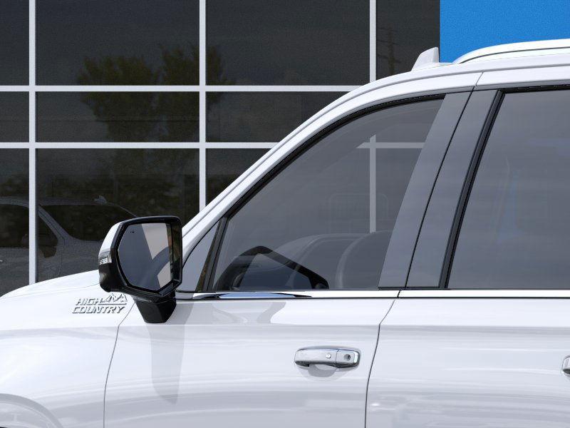 new 2023 Chevrolet Suburban car