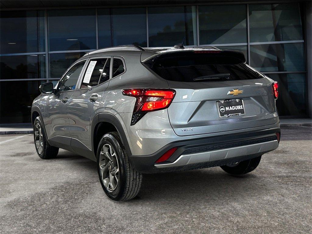 new 2024 Chevrolet Trax car, priced at $22,899