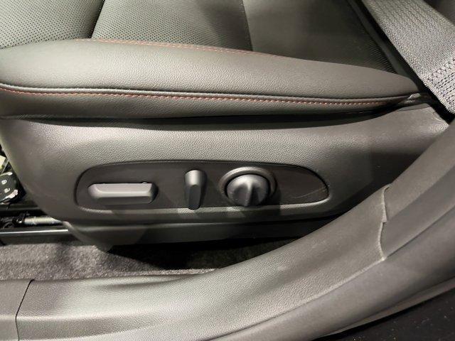 new 2025 Chevrolet Trax car, priced at $25,434