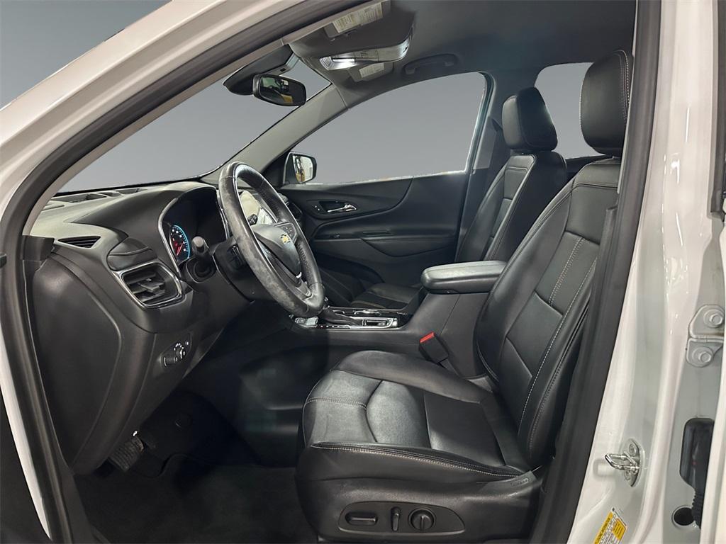 used 2022 Chevrolet Equinox car, priced at $25,399