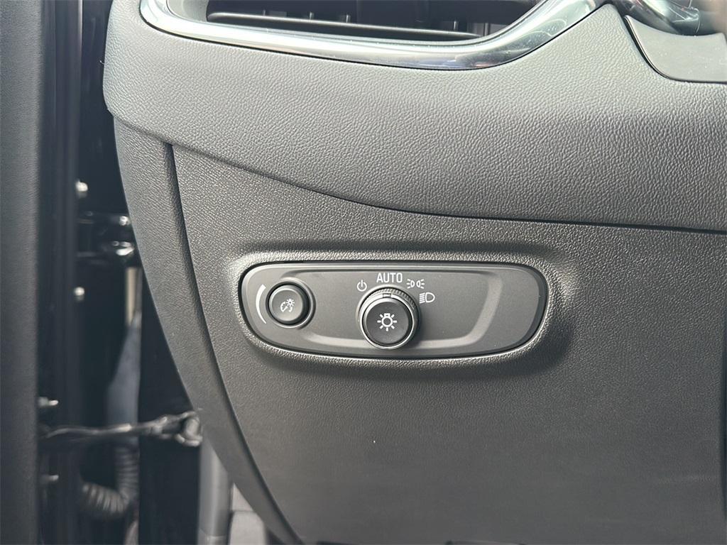 used 2023 Chevrolet Equinox car, priced at $22,999