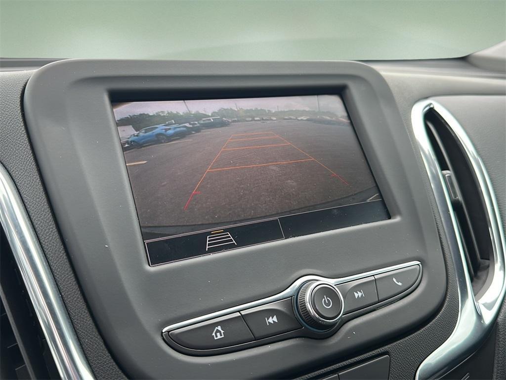 used 2023 Chevrolet Equinox car, priced at $22,999
