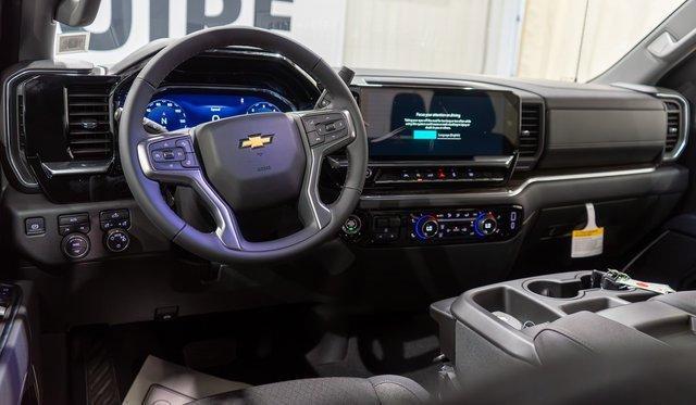 new 2025 Chevrolet Silverado 1500 car, priced at $47,070
