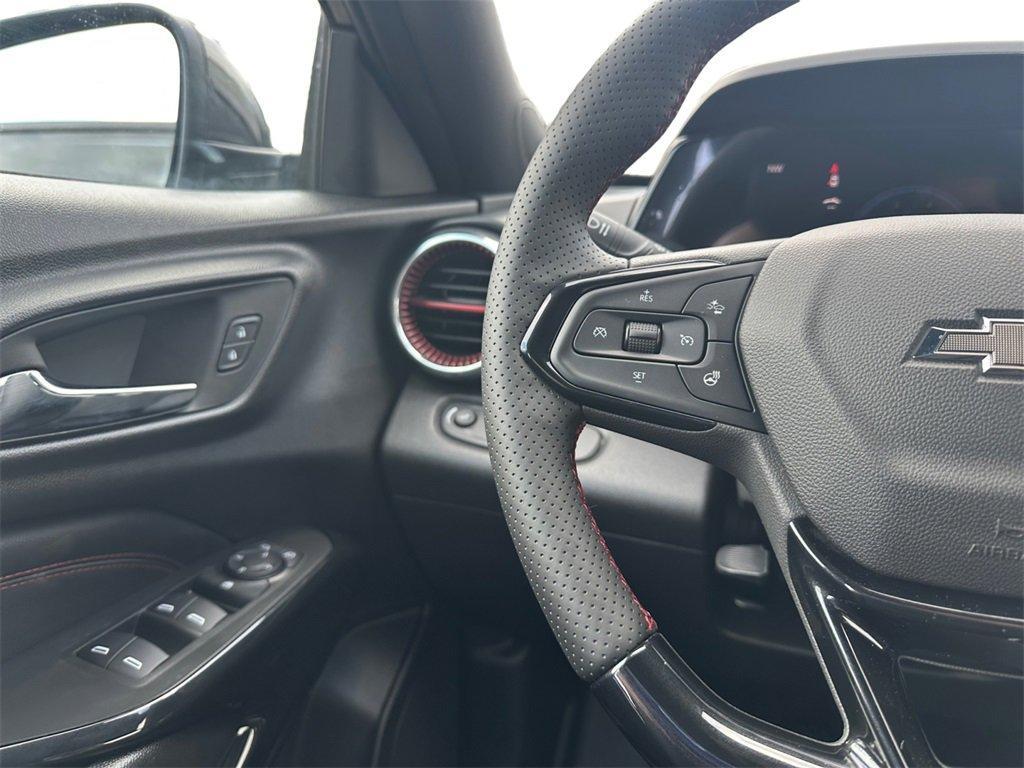 new 2025 Chevrolet Trax car, priced at $24,999