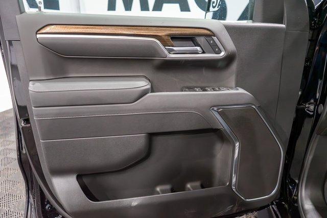 new 2025 Chevrolet Silverado 1500 car, priced at $47,070