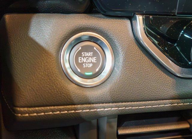 new 2025 Chevrolet Colorado car, priced at $38,960