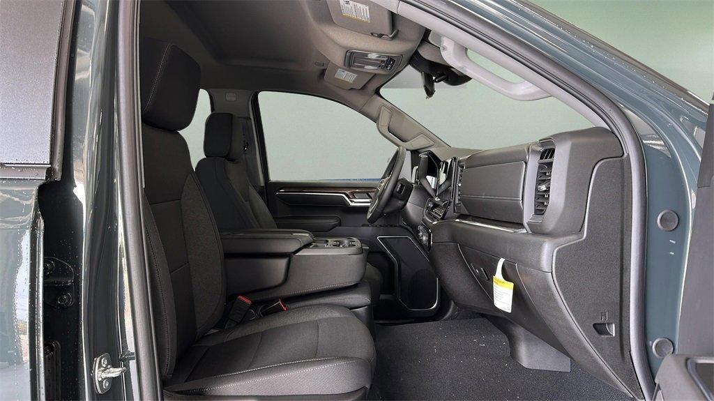 new 2025 Chevrolet Silverado 1500 car, priced at $52,390