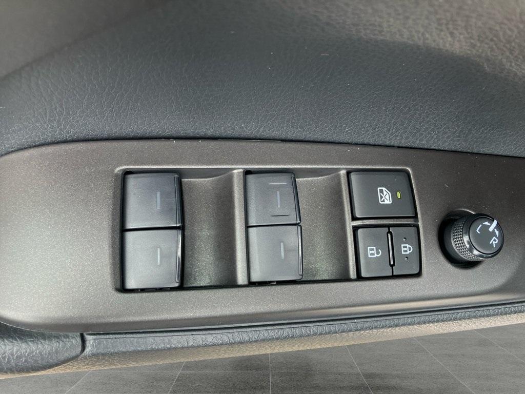 used 2023 Toyota Camry Hybrid car, priced at $28,999