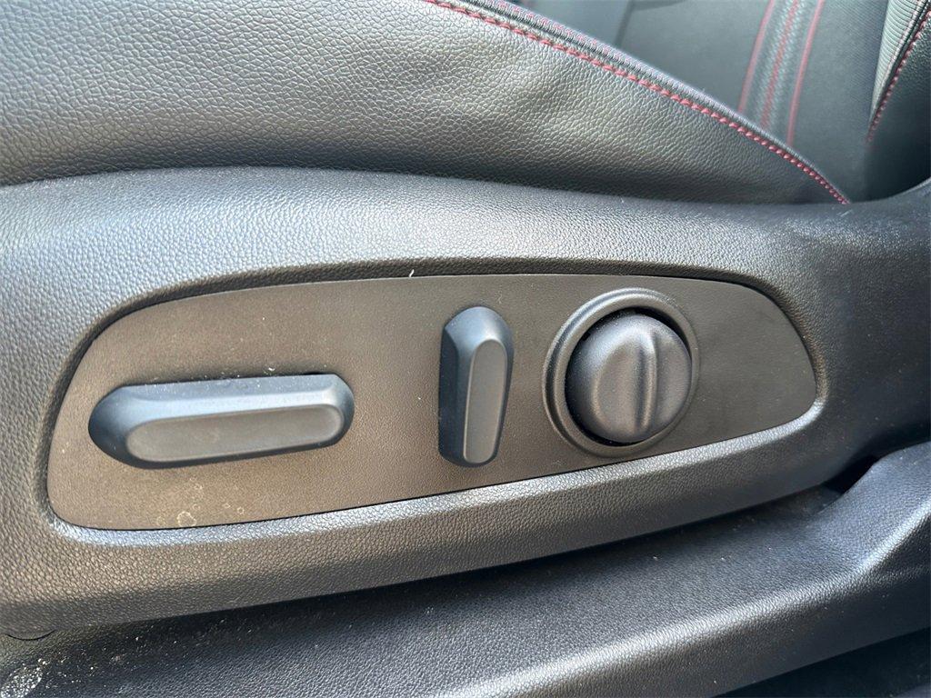 used 2022 Chevrolet Equinox car, priced at $24,499
