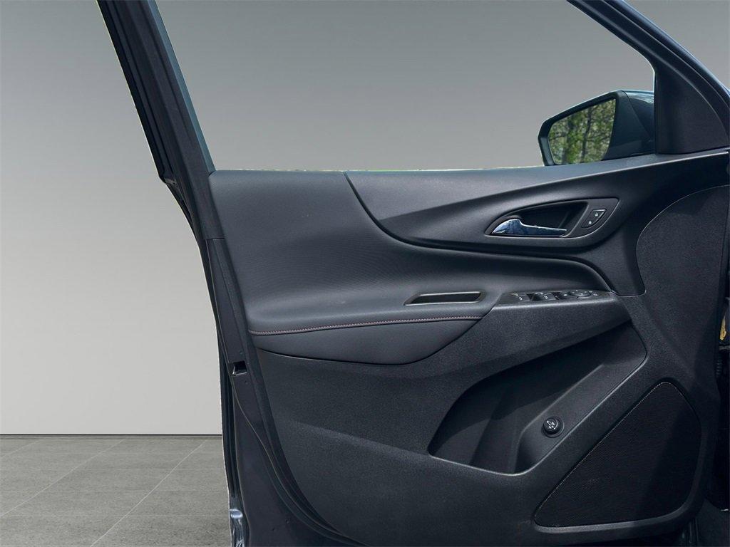 used 2022 Chevrolet Equinox car, priced at $24,499