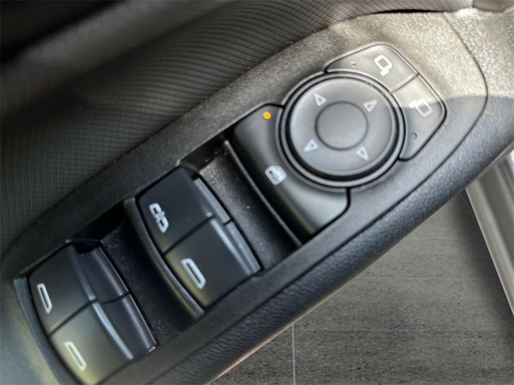 used 2022 Chevrolet Equinox car, priced at $24,499