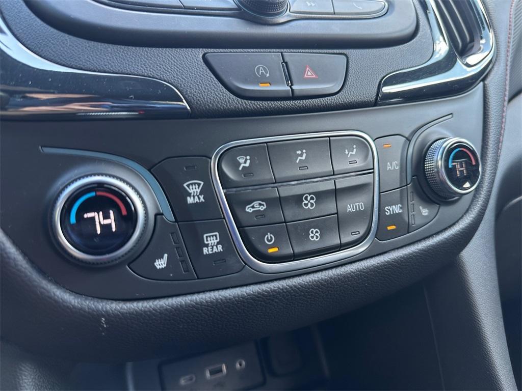 used 2022 Chevrolet Equinox car, priced at $24,499
