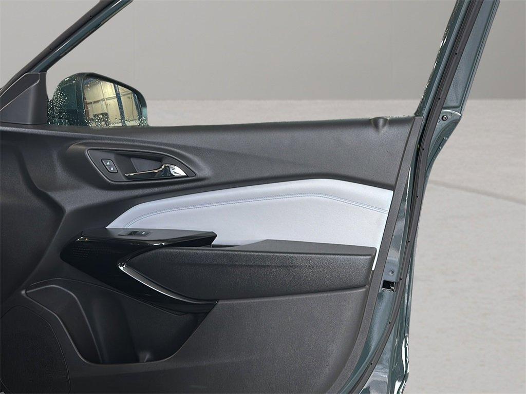 new 2025 Chevrolet Trax car, priced at $24,499