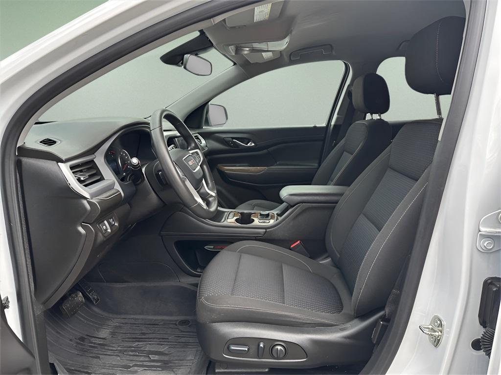 used 2023 GMC Acadia car, priced at $27,999