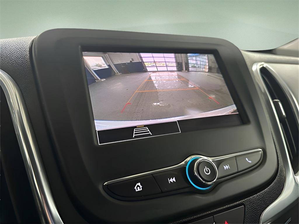 used 2024 Chevrolet Equinox car, priced at $22,999