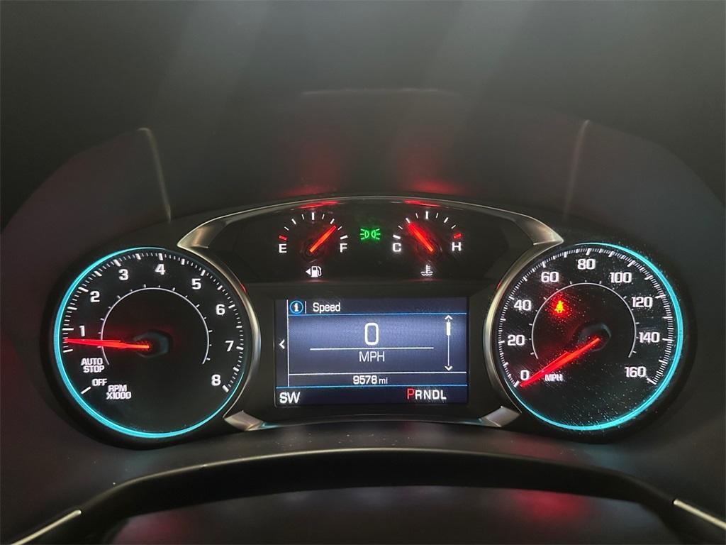 used 2024 Chevrolet Equinox car, priced at $25,999