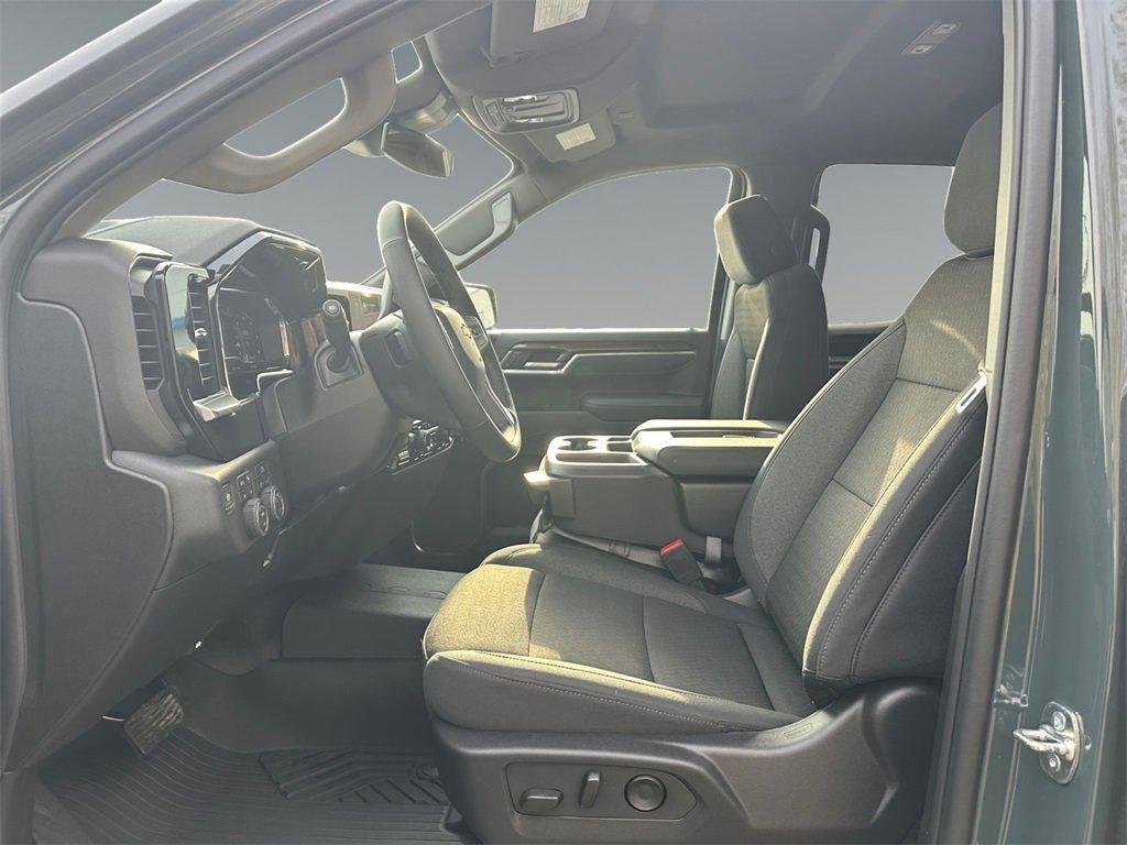 new 2025 Chevrolet Silverado 1500 car, priced at $51,745