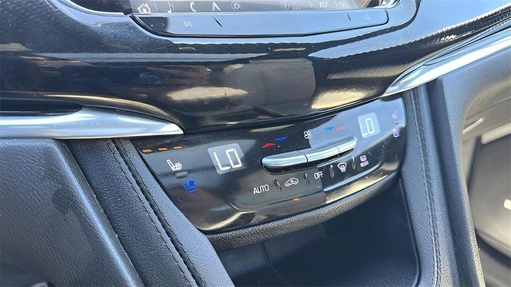 used 2023 Cadillac XT6 car, priced at $44,999