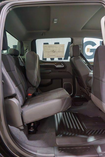new 2025 Chevrolet Silverado 1500 car, priced at $47,070