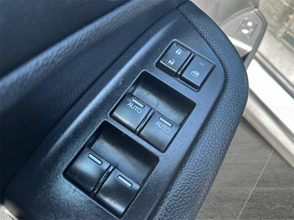 used 2021 Honda Pilot car, priced at $27,999