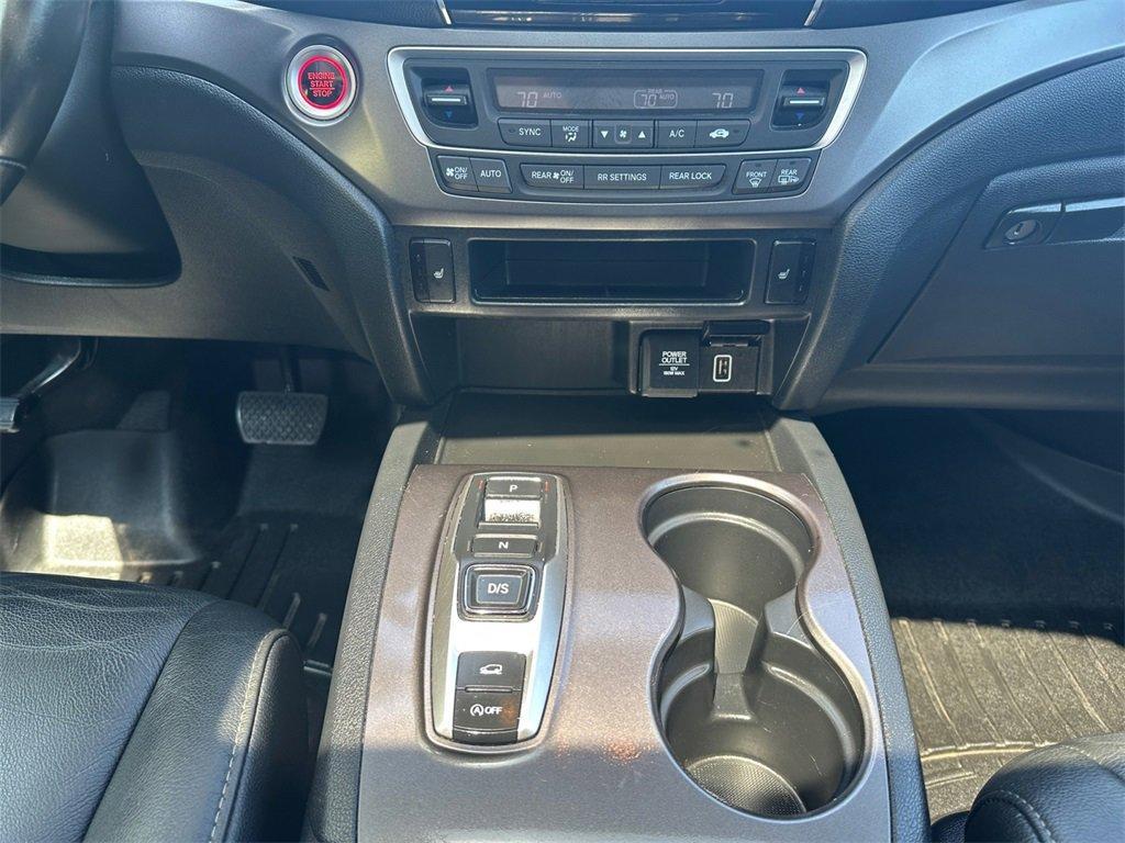 used 2021 Honda Pilot car, priced at $26,499