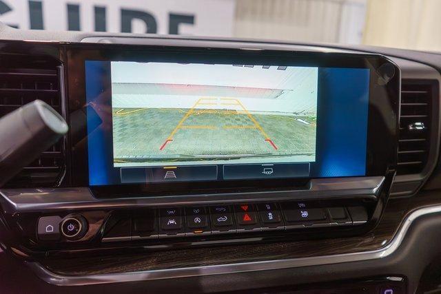 new 2025 Chevrolet Silverado 1500 car, priced at $47,070
