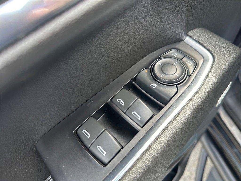 used 2022 Chevrolet Silverado 1500 car, priced at $41,999